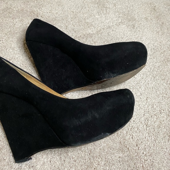 Gwen Stefani L.A.M.B. “Plum” Wedge Heels - 6.5 - Picture 8 of 16